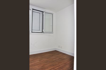 Apartamento para alugar com 69m², 2 quartos e 1 vagaDetalhe - Quarto 01 com Suíte