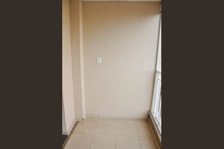 Apartamento para alugar com 69m², 2 quartos e 1 vagaDetalhe - Varanda da Sala e Sala de Jantar