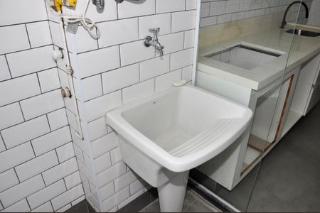 Apartamento para alugar com 69m², 2 quartos e 1 vagaDetalhe - Área de Serviço