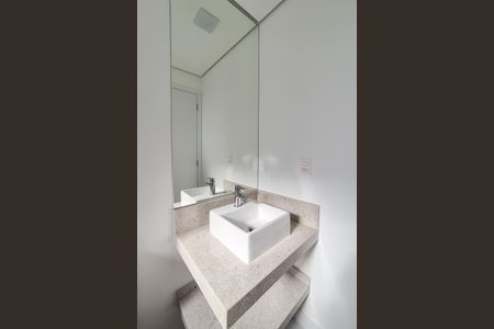 Apartamento para alugar com 117m², 3 quartos e 2 vagas Apartamento para alugar com 117m², 3 quartos e 2 vagasBanheiro da Suíte 3