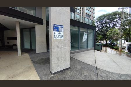 Studio à venda com 58m², 2 quartos e 1 vagaFachada + Plaquinha