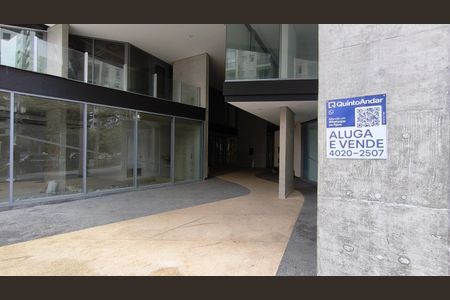 Studio à venda com 58m², 2 quartos e 1 vagaFachada + Plaquinha