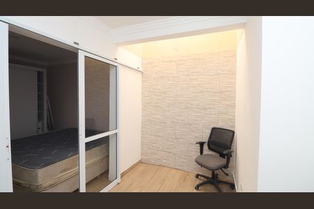 Casa de condomínio para alugar com 51m², 2 quartos e 1 vaga Casa de condomínio para alugar com 51m², 2 quartos e 1 vagaSuíte