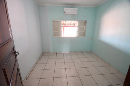 Casa para alugar com 280m², 4 quartos e 3 vagasQuarto 1 - Suíte