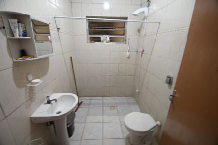 Casa para alugar com 280m², 4 quartos e 3 vagasBanheiro - Casa 2