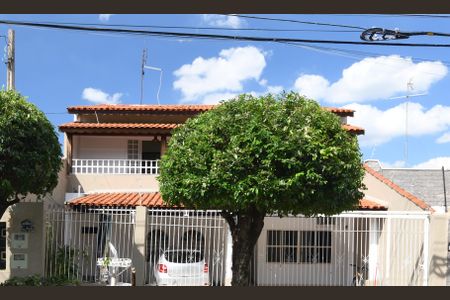 Casa para alugar com 280m², 4 quartos e 3 vagasfa