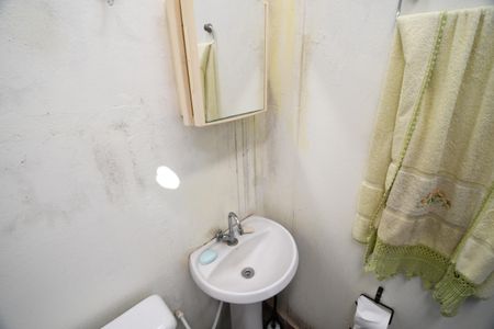 Casa para alugar com 280m², 4 quartos e 3 vagasBanheiro de serviço - Casa 2