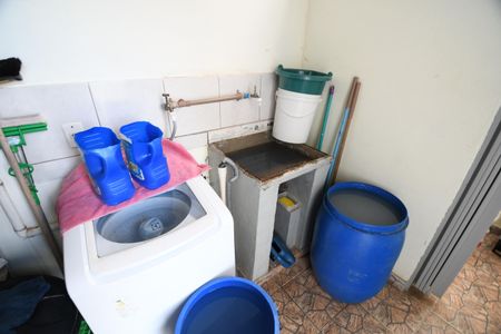 Casa para alugar com 280m², 4 quartos e 3 vagasÁrea de Serviço - Casa 2