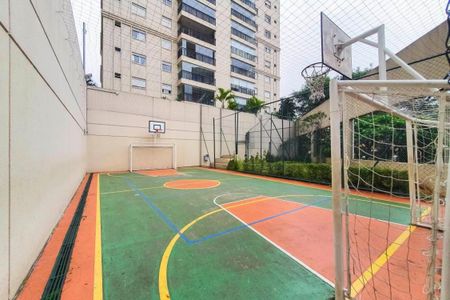 Apartamento à venda com 145m², 3 quartos e 2 vagas Apartamento à venda com 145m², 3 quartos e 2 vagasÁrea comum - Quadra Esportiva