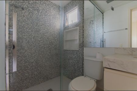 Apartamento à venda com 145m², 3 quartos e 2 vagas Apartamento à venda com 145m², 3 quartos e 2 vagasBanheiro da Suíte 2