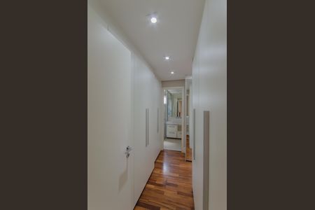 Apartamento à venda com 145m², 3 quartos e 2 vagas Apartamento à venda com 145m², 3 quartos e 2 vagasSuíte 3