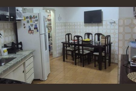 Apartamento à venda com 129m², 2 quartos e sem vagaCozinha