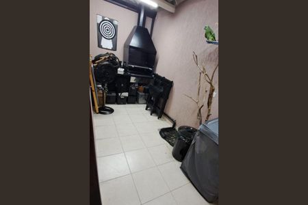 Casa à venda com 71m², 2 quartos e 2 vagasFoto 03