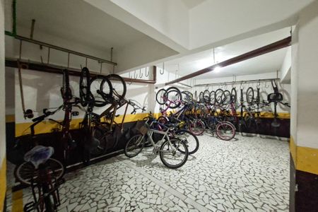 Apartamento para alugar com 91m², 2 quartos e 1 vagaGaragem 