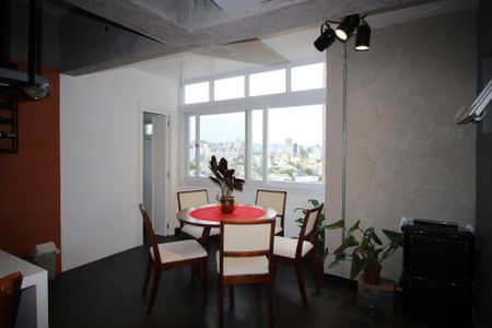 Apartamento à venda com 87m², 2 quartos e 1 vagaSala de Jantar