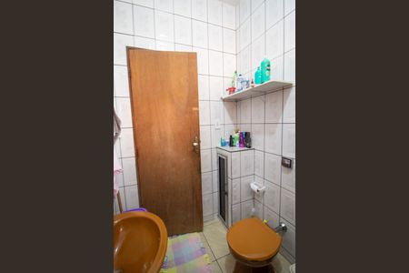 Casa para alugar com 298m², 4 quartos e 4 vagasBanheiro