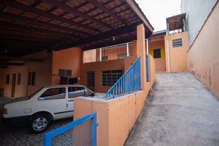 Casa para alugar com 298m², 4 quartos e 4 vagasEntrada