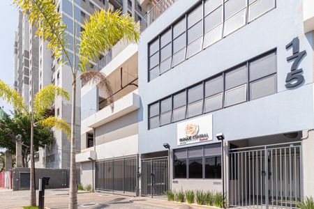 Apartamento à venda com 52m², 2 quartos e 1 vagaFachada
