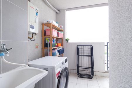 Apartamento à venda com 52m², 2 quartos e 1 vagaCozinha e área de serviço