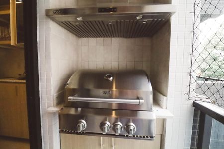 Apartamento à venda com 213m², 4 quartos e 3 vagasVaranda gourmet