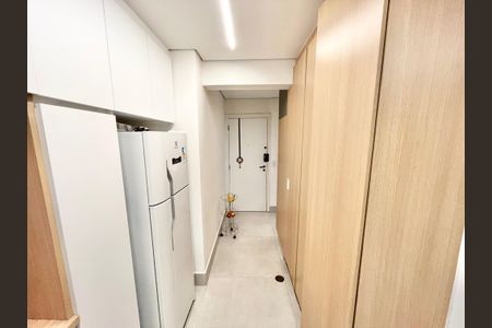 Apartamento à venda com 213m², 4 quartos e 3 vagas Apartamento à venda com 213m², 4 quartos e 3 vagasÁrea de Serviço