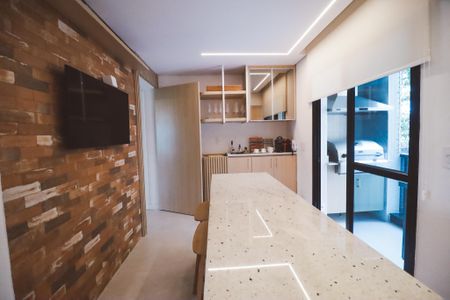 Apartamento à venda com 213m², 4 quartos e 3 vagasCozinha