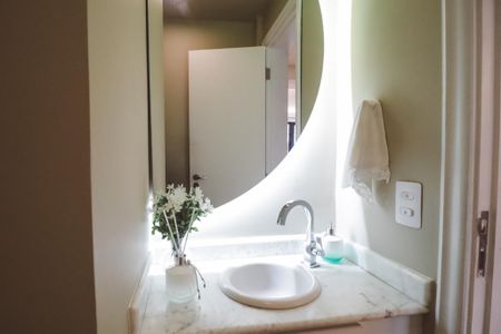 Apartamento à venda com 213m², 4 quartos e 3 vagasLavabo