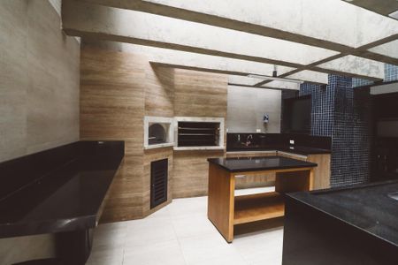 Apartamento à venda com 213m², 4 quartos e 3 vagasÁrea comum - Churrasqueira 2