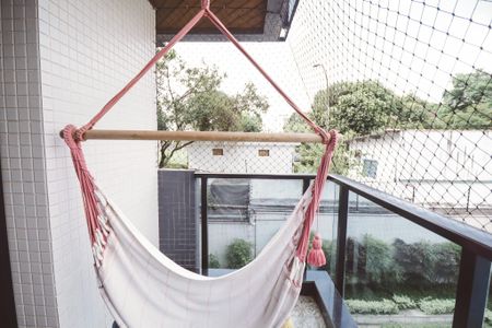 Apartamento à venda com 213m², 4 quartos e 3 vagasQuarto 2