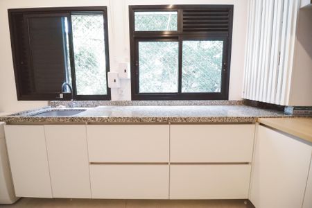 Apartamento à venda com 213m², 4 quartos e 3 vagasÁrea de Serviço