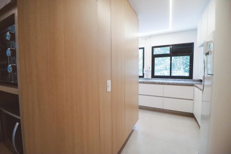 Apartamento à venda com 213m², 4 quartos e 3 vagasÁrea de Serviço