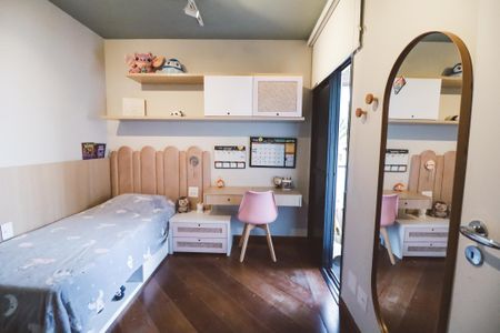 Apartamento à venda com 213m², 4 quartos e 3 vagasQuarto 1