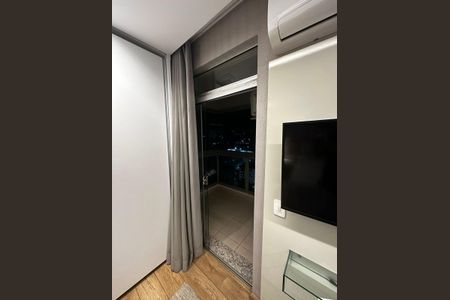 Apartamento para alugar com 240m², 4 quartos e 4 vagas