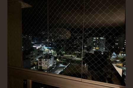 Apartamento para alugar com 240m², 4 quartos e 4 vagas