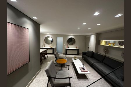 Apartamento para alugar com 240m², 4 quartos e 4 vagas