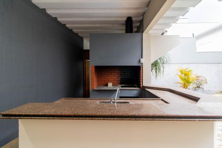 Casa para alugar com 400m², 5 quartos e 4 vagas Casa para alugar com 400m², 5 quartos e 4 vagasChurrasqueira