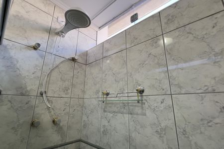 Casa para alugar com 400m², 5 quartos e 4 vagasBanheiro da Suíte