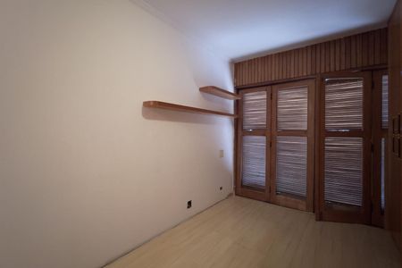 Casa para alugar com 400m², 5 quartos e 4 vagasQuarto 1