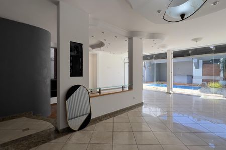 Sala de casa para alugar com 5 quartos, 400m² em Jardim Maia, Guarulhos