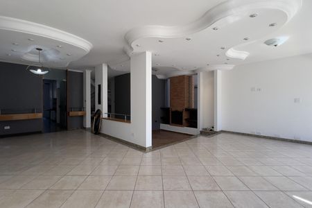 Sala de casa para alugar com 5 quartos, 400m² em Jardim Maia, Guarulhos