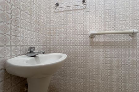 Casa para alugar com 400m², 5 quartos e 4 vagasBanheiro de serviço