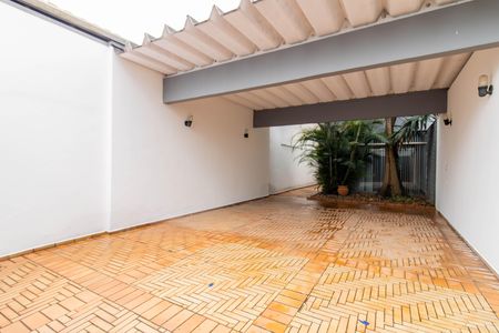 Garagem de casa para alugar com 5 quartos, 400m² em Jardim Maia, Guarulhos