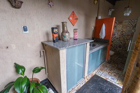 Casa à venda com 291m², 5 quartos e 6 vagasÁrea de serviço