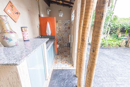 Casa à venda com 291m², 5 quartos e 6 vagasÁrea de serviço