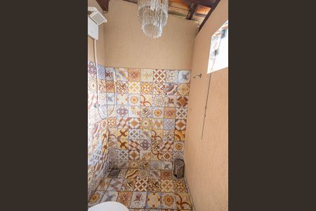 Casa à venda com 291m², 5 quartos e 6 vagasÁrea de serviço