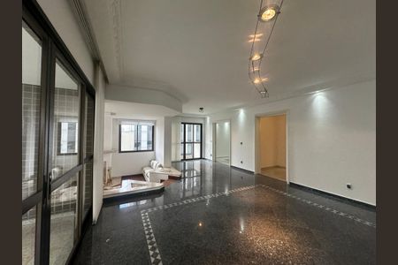 Apartamento à venda com 285m², 3 quartos e 4 vagasSala