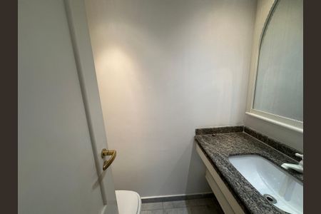 Apartamento à venda com 285m², 3 quartos e 4 vagasLavabo