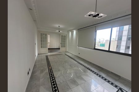 Apartamento à venda com 285m², 3 quartos e 4 vagasSala de TV
