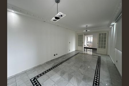 Apartamento à venda com 285m², 3 quartos e 4 vagasSala de TV