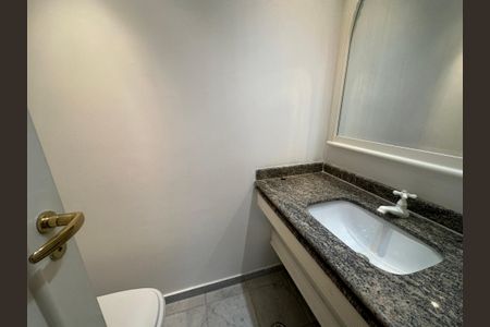 Apartamento à venda com 285m², 3 quartos e 4 vagasLavabo